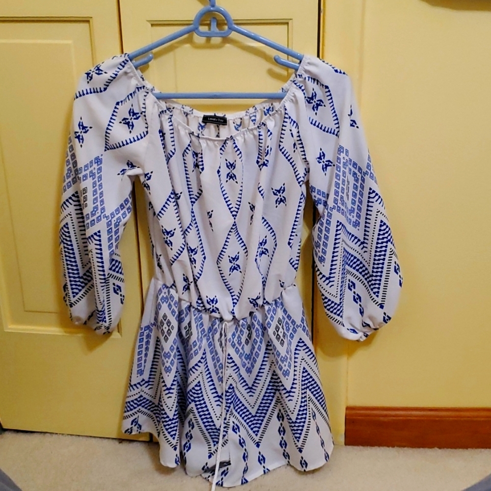 Silky Blue patterned Romper by Lovely Day Size XS/S